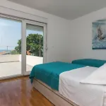 Three-bedroom In 度假居