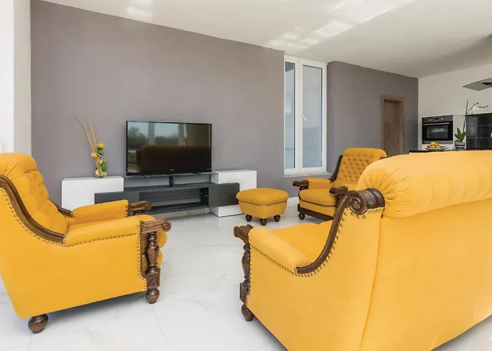 Three-bedroom In * Kožino