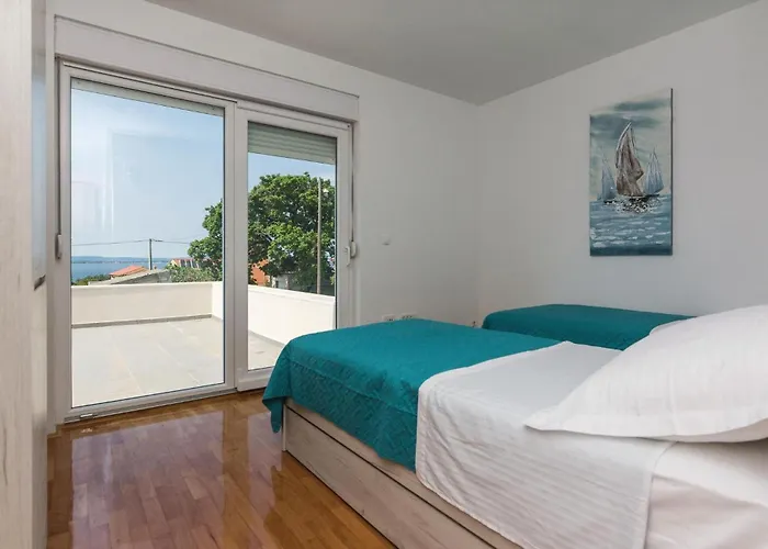 Three-bedroom In Hébergement de vacances