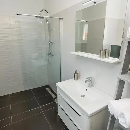 בית נופש Three-bedroom In